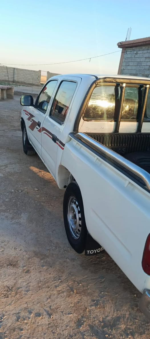 السلام عليكم تيوتا 2000 للبيع محرك وكير مكفول سياره نضيفه كلش تدفئه تبريد تحكم جام اوتو كير عادي سياره حلوا ومتعوب عليه باسمي تحويل ثاني يوم رقمه سليمانيه الاستفسار اتصال ‪0781 802 9422‬
