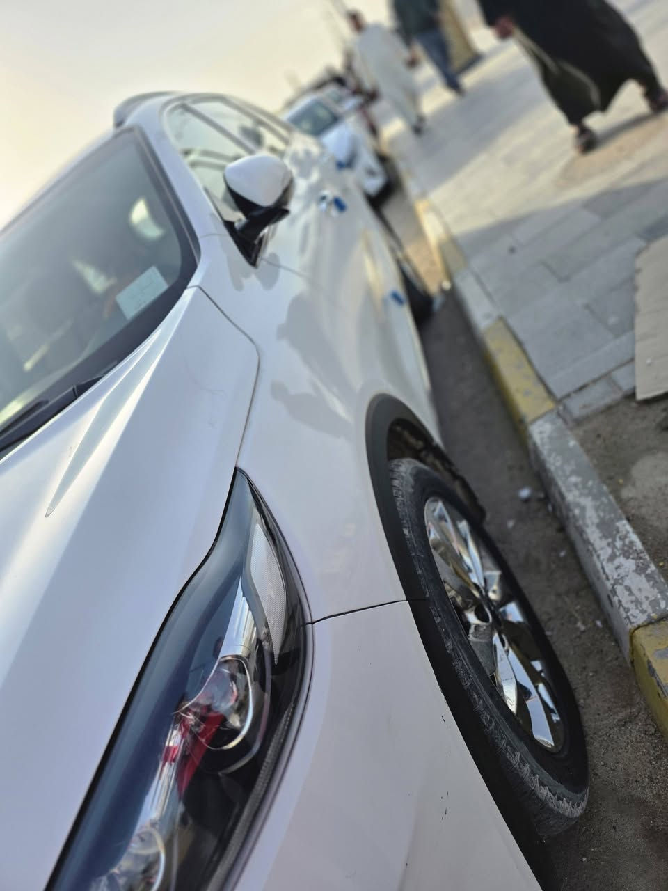 السلام عليكم سورنتو مديل ٢٠ مكفوله خليجي  مكينه ٦
مكان ذي قار 
رقم ***********
