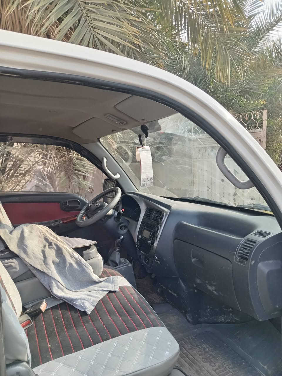 للبيع كيا حمل موديل ١٤ رقم قادسيه سنويه @٢٩ م ***********
