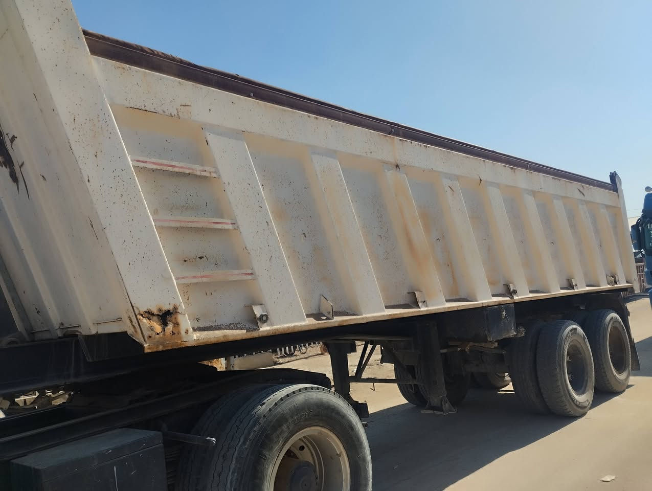 عربانه للبيع كرسي 16ونج جديد ذرعه 32مكفوله للاستفسار ***********مكلف بالنشر
