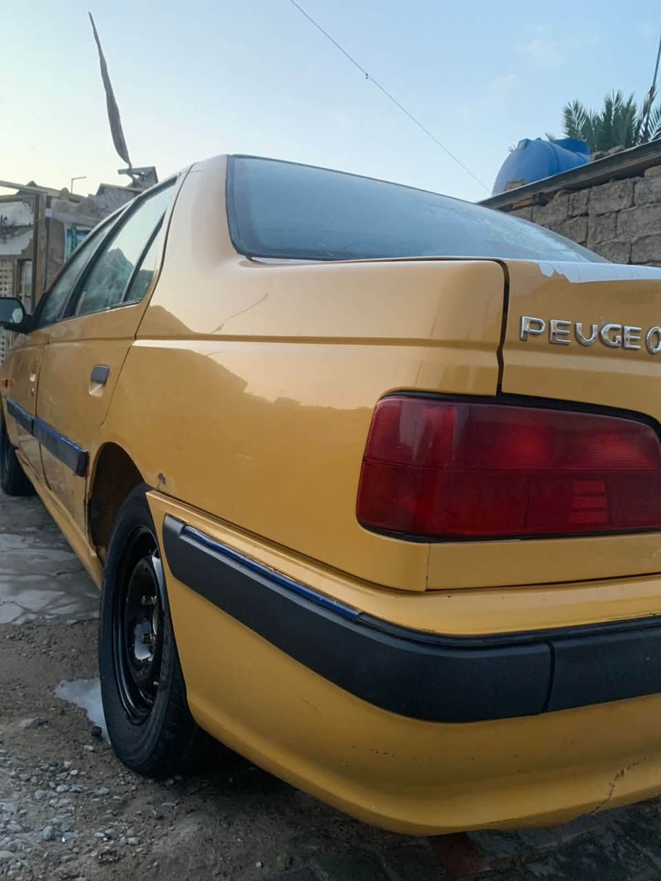 سلام عليكم بيجو بارص موديل ١٥ سعر جوه السوك ٣٠ كير مكفول مكينه بيها بدايت خيط تبخير كشرتها حلوه يحتاجلها شوي ترتيب بلكهربايات مكاني بغداد مدينه *********** سعر ٣٠ وبيها مجال
@
