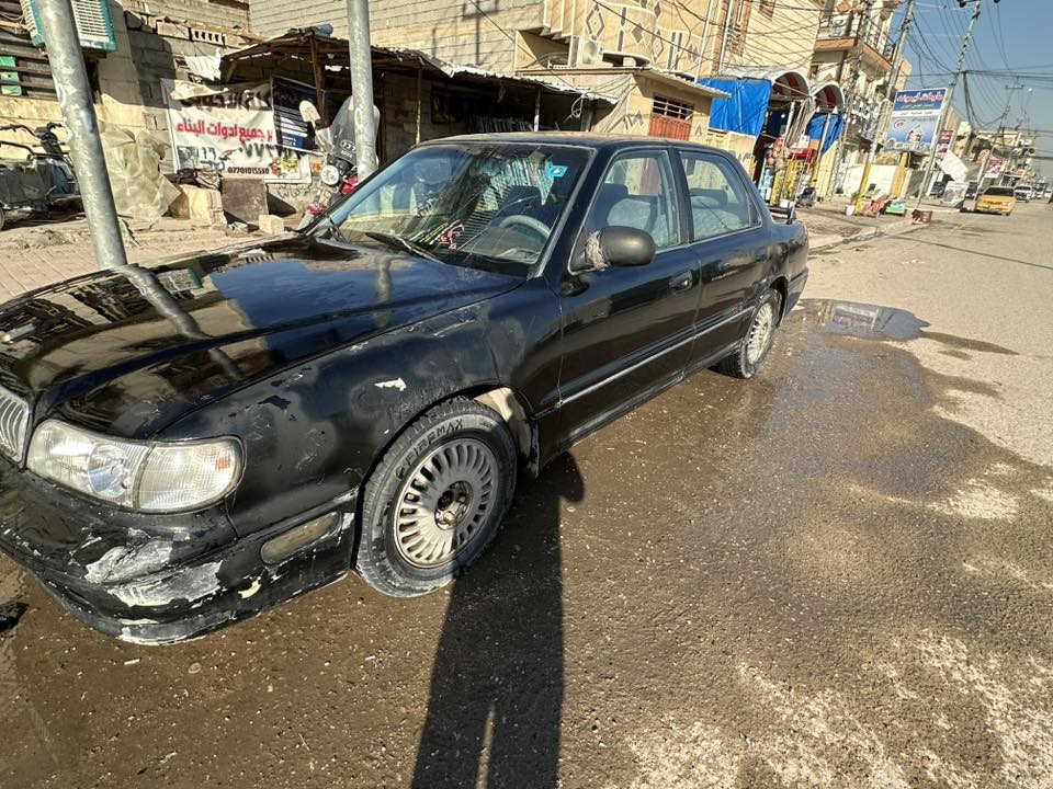هونداي  موديل ٩٤ كله ع بلاد  محرك وكير جديد كير وتماتيك سياره مصبوغه حزام بدون ضربه تبريد شغال كهربائي كلشي شغال  تخم تاير جديد 
سعر ٣١ وبيه مجال مكان كربلاء 
***********
