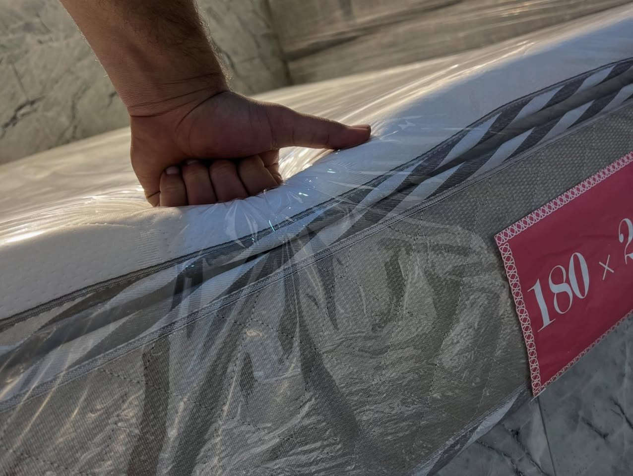 ⚜️عروضنا مع داڤانا للمفروشات

دوشك طبي نفرين ونفر من شركة دلوب ✨
مصمم خصيصًا حسب طلبك وبالقياس اللي يناسبك

🔹 يدعم العمود الفقري ويخفف آلام الظهر
🔹 يحافظ على استقامة الجسم أثناء النوم
🔹 إسفنج طبي عالي الكثافة ما يهبط ويا الوقت
🔹 قماش خارجي ناعم ومقاوم للتعرق
🔹 مناسب للاستخدام اليومي الطويل

خامات أصلية من شركة دلوب بجودة مضمونة
ضمان 3 سنوات لراحة بالك

اختَر الراحة الحقيقية… وخلي نومك غير �

✨ اختيار مثالي للراحة اليومية أو كهدية راقية

للحجز وألاستفسار : واتساب أو خاص 
***********

خصم 10‎%‎ على طلبكم الثاني 

#مفروشات #ديكور_المنزل #اثاث_منزلي #اناقة_البيت #ديكور_راقي تصميم_داخلي افكار_ديكور اثاث_راقي بيت_الاحلام تجهيز_المنزل
مفروشات_العراق اثاث_عراقي عروض_العراق ديكور_عراقي كربلاء النجف بغداد الحلة البصرة السماوة الناصرية
توصيل_مجاني عروض_خاصة خصومات افتح_بيتك_بذوق البيت_الراقي الراحة_تبدأ_من_البيت ستايلك_يبدأ_من_البيت
