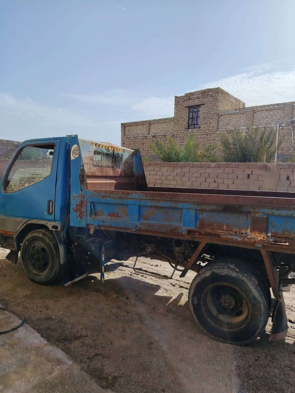 للبيع كيه حمل
الاستفسار أكثر الاتصال على الرقم ***********
