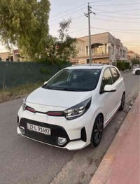 للبيع كيا بيكانتو محرك ٤ سلندر GT LINE  موديل ٢٠٢٢  السيارة فول فول نا...