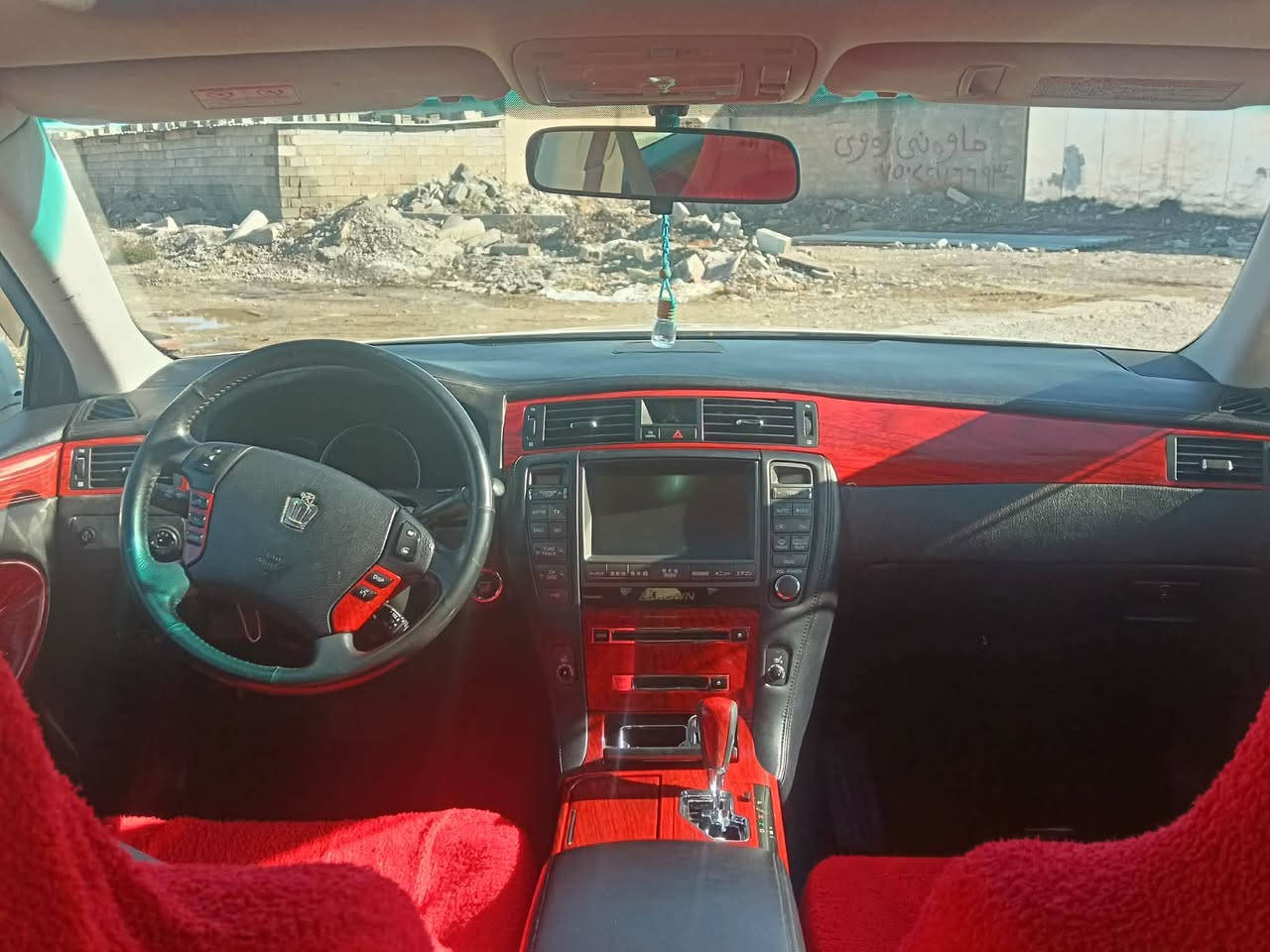 بەناوی خودای گەورە 
شاهینە ئەتڵەتی گەورە بە گەورە ۱٨۲
موس موس موس 
نمونە لە جوانی 
سڵایت 
کوشن چڵد 
کوشن ئیتەر 
کونی گەرمی گیراوە 
چوار تایەی لۆکی لەسەرە 
سارد و گەرم مەزبوت 
ویل دینگە
برێک بەستراو 
کامل جایز 
ناونیشان  چوارقوڕنە   ڕانیە
ژم:***********
