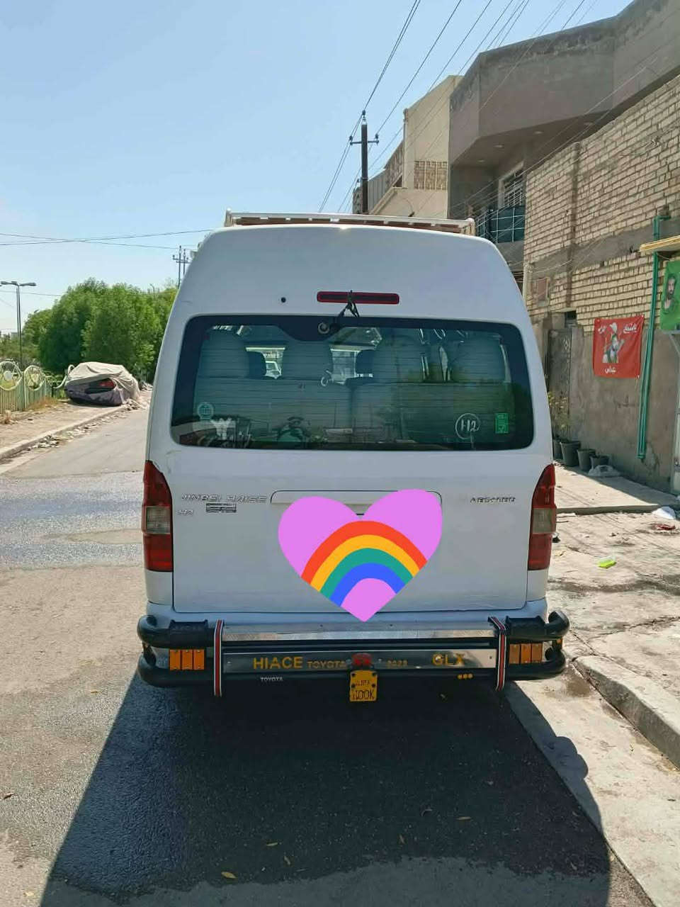 سلام عليكم جنبي ١٥ باسمي مصفرة ثاني يوم تحويل سنوية ل٣٠ سيارة مابيه صبغ بس دواير السيارة ما نقصه شي السعر ١٥٠ بيه مجال بسيط مكاني بغداد حي الجهاد ***********

