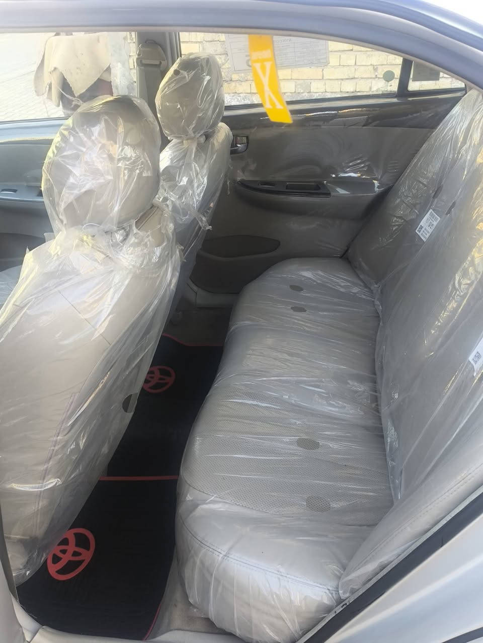 سلام عليكم
سياره BYD موديل2013 
لون صدفي
تحويل ثاني يوم
عنواني كربلاء بحي الحر
سعر 52قفل وللشراي بيها مجال
***********
