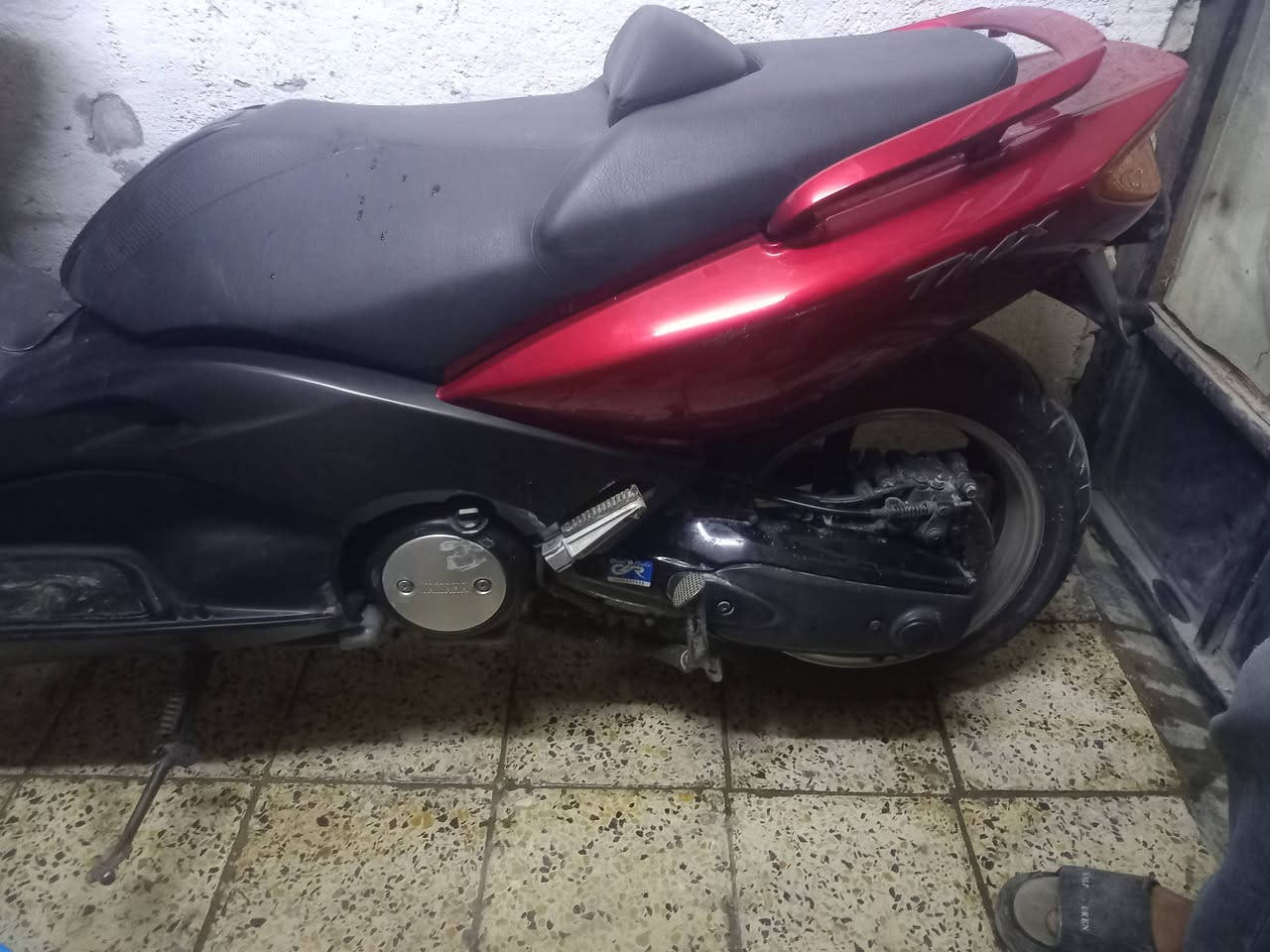 السلام عليكم تي ماكس 2008الدراجه وكاله ماعده الضربه مامئذيه الكفر نزلتها من معرض ماهر الكناني اكفل الدراجه مكينه وكلشي السعر خاص
الرقم***********
