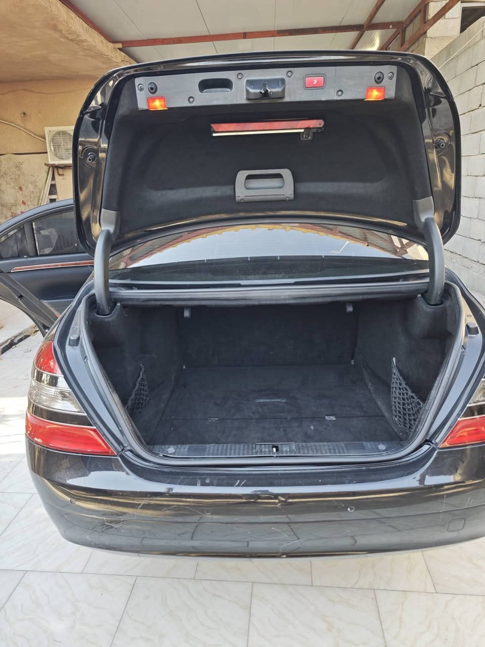 السلام عليكم
مارسيدس فئة S350
 موديل 2006
رقم بصرة تسجيل جديد 
السعر 16.500$
للتواصل ***********
