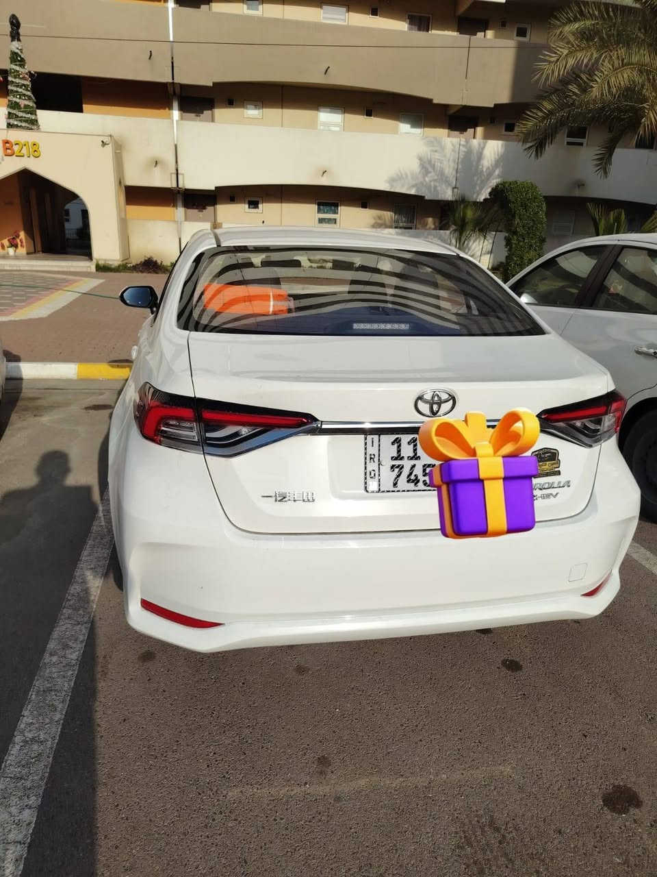 مواصفات 
بيع تويوتا كورولا هايبرد الشكل الخليجي 2025 كفالة عامة
 التفاصيل الآتية:
✅ خليجي 
✅ ماشية 7،000
✅ الموديل 2025
✅ سعة المحرك 1,8L
✅ مرتبط بناقل حركة أوتوماتيكي 
✅ عدد AIR BAG 8
✅ سلايد رووف
✅ لايت زينون + LED
✅ حجم الاطار 205/55R16 
✅ ويل كب 16
✅ مفتاح التشغيل بصمة
✅ دشبول ديجيتال 
✅ شاشة اصلية
✅ كاميرا 
✅ المقاعد جلد اصلي
✅ تتسع المقصورة ل 5 ركاب
✅ مثبت السرعة Cruise
✅ تحديد المسار
✅ المودات والأوامر الصوتية
✅ فحص أنظمة السيارة 
✅ حساسات ضغط اطارات 
✅ تبريد شاشة
✅ قطعتين تبريد
✅ هاند بريك بصمة
✅ نظام مانع الانزلاق 
✅ا ISOFIX    ايزو فكس
✅ اوتو هولد Auto Hold 
✅ اشارة في المرايا الجانبية
✅ مخرج منفذ الطاقة
✅ ا  Bluetooth 
مكانها بغداد مجمع بسماية السعر 157 بيها مجال والسيارة باسمي ماخذه زيرو 
للاستفسار الاتصال على الرقم
***********
***********
