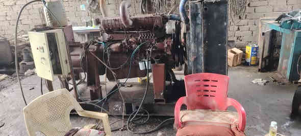 افيكو ١٨٠ كي في
عنوانه الكوت
***********
