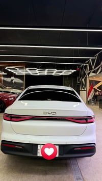 BYD سيل 5 ماشيه 6 آلاف سياره أخت زيرو مغلفه ppf بل كامل و عازل حراره ج...