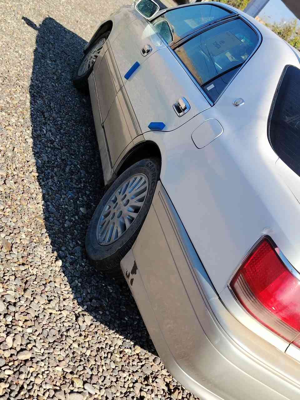 السلام عليكم 
ملكه 2003 أدوات
 أدوات 
دكمتين فول نشاط 
محرك كير شرط
صدر جديد تواير جدد
سعر $36
ر.***********
ر. ***********
