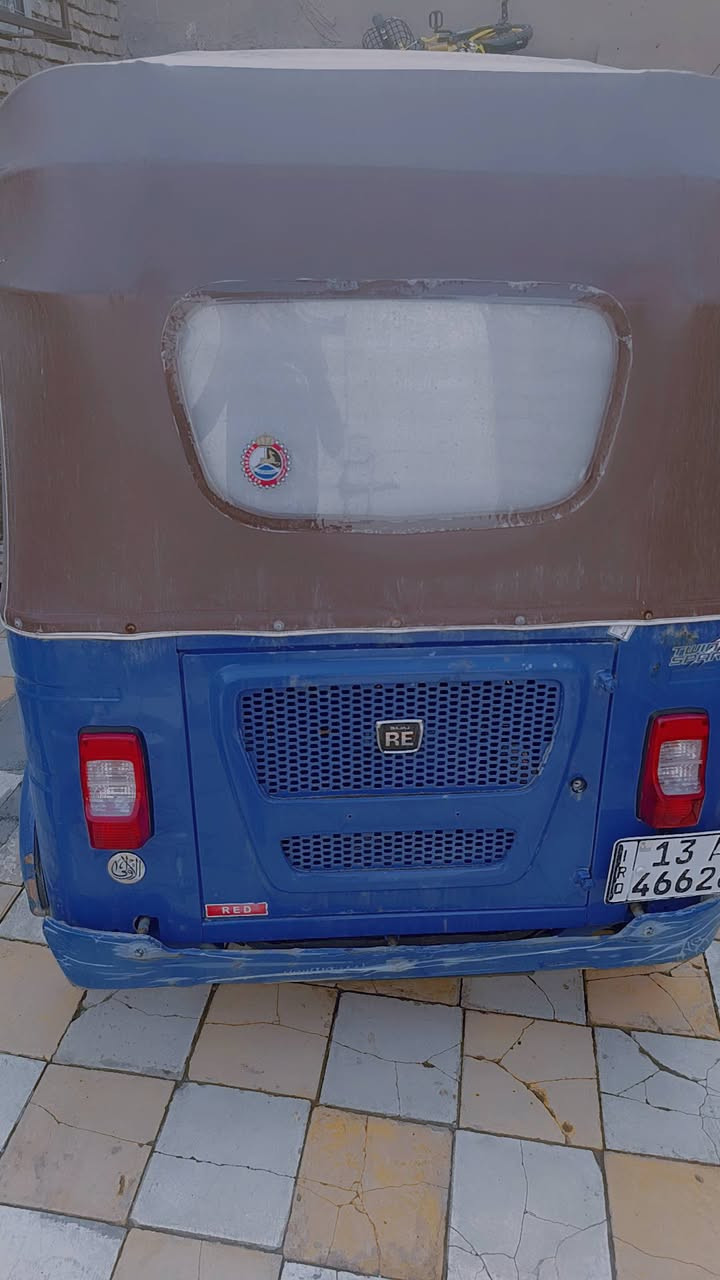 سلام عليكم شباب تكتك للبيع رقم وسنوية وانة مكلف بل نشر لحد يراسلني هاذة رقم لولد ***********
