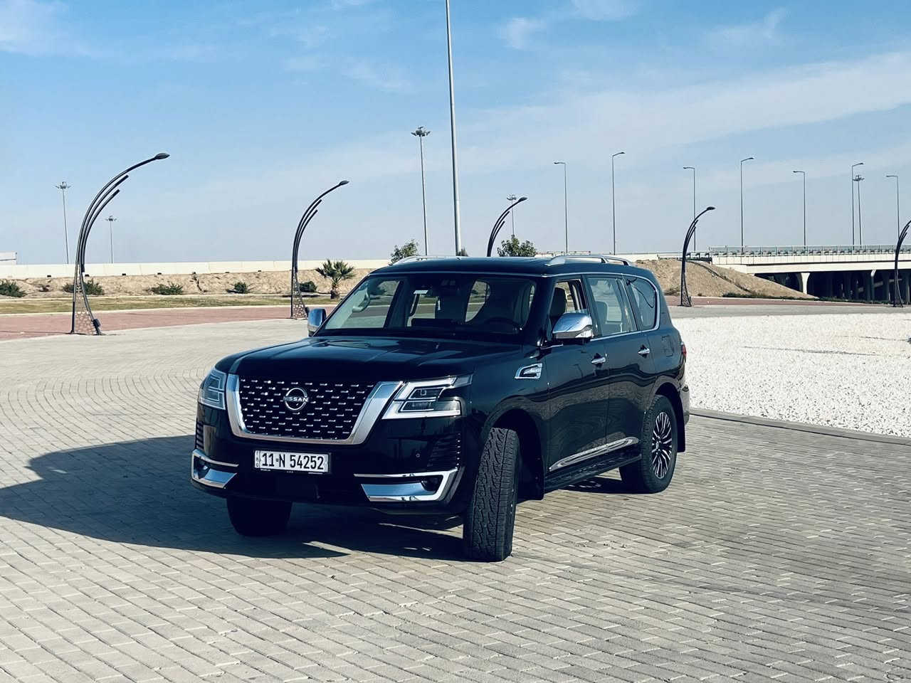 سلام عليكم
نيسان باترول 2022 خليجي وكاله 
رقم بغداد تحويل مباشر 
ماشيه 100 الف كيلو متر حالياً 
7 راكب كشن جلد تدفئه تبريد خزن 3 وضعيات 
تخم تاير جديد 
السيارة مكفوله سونار موجود بيها شخطه بسيطه بعدني ما صلحتها اصلاً ما مأثره 
السعر المطلوب 43000 $ 
*********** 
مكان السيارة الانبار الرمادي
