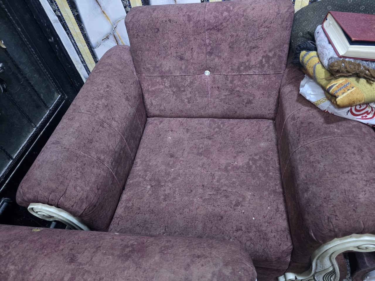 تخم للبيع نضيف عشر مقاعد  مكاني كربلاء حي الغدير  السعر 300 بي مجال حك الجيه


**إذا كنت صاحب هذا الإعلان وتريد حذفه لأي سبب، رجاءا أرسل رسالة إلى الدعم الفني**