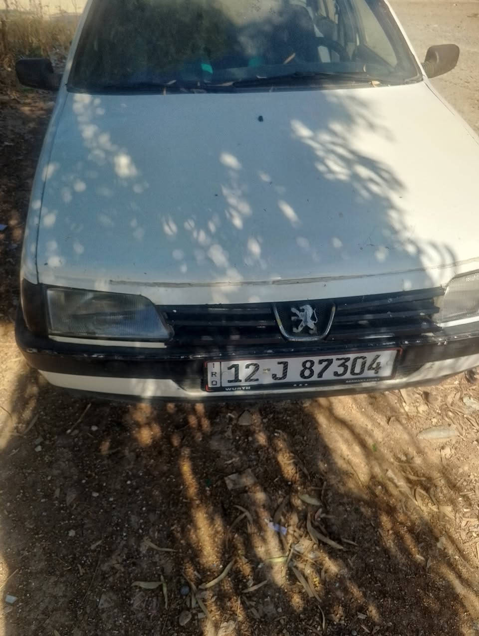 بيجو فرنسي 91 رقم نينوى مسطره هزه جديد محرك يحتاج تجفيت كير مابيها شي كابون مامسجل اتصل *********** اسيا *********** السياره شغاله  موصل جانب لايسر  رجا الموشراي لايدوخني السعر16وبيها مجال
