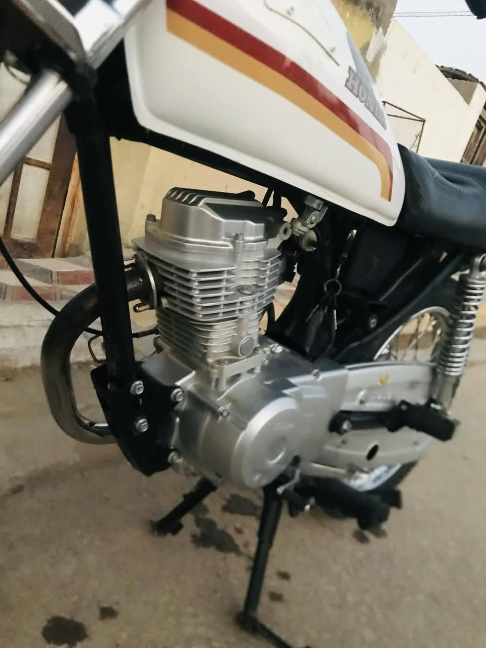 مكلف بل نشر السلام عليكم دراجه لبيع تعميره 26عل سحك ما مفتوح بيها برغي اورق اصولي شاصي ومكينه كفاله عامه الماكن ديوانية الحمزة الشرقي مسعتجلين علا بيعتها السعر 775 وبيها مجال قليل حك الجية حمودي عدنان


**إذا كنت صاحب هذا الإعلان وتريد حذفه لأي سبب، رجاءا أرسل رسالة إلى الدعم الفني**