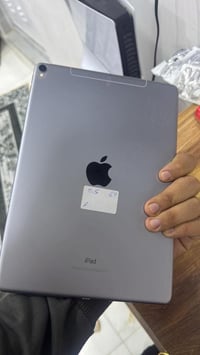 ايباد 10.5pro • مع ايربود • ضمان سنة