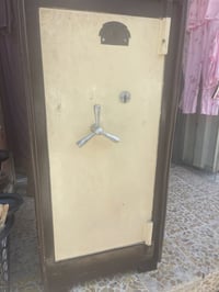 قاصة • ١٢٥×٥٥سم • حديد صافي