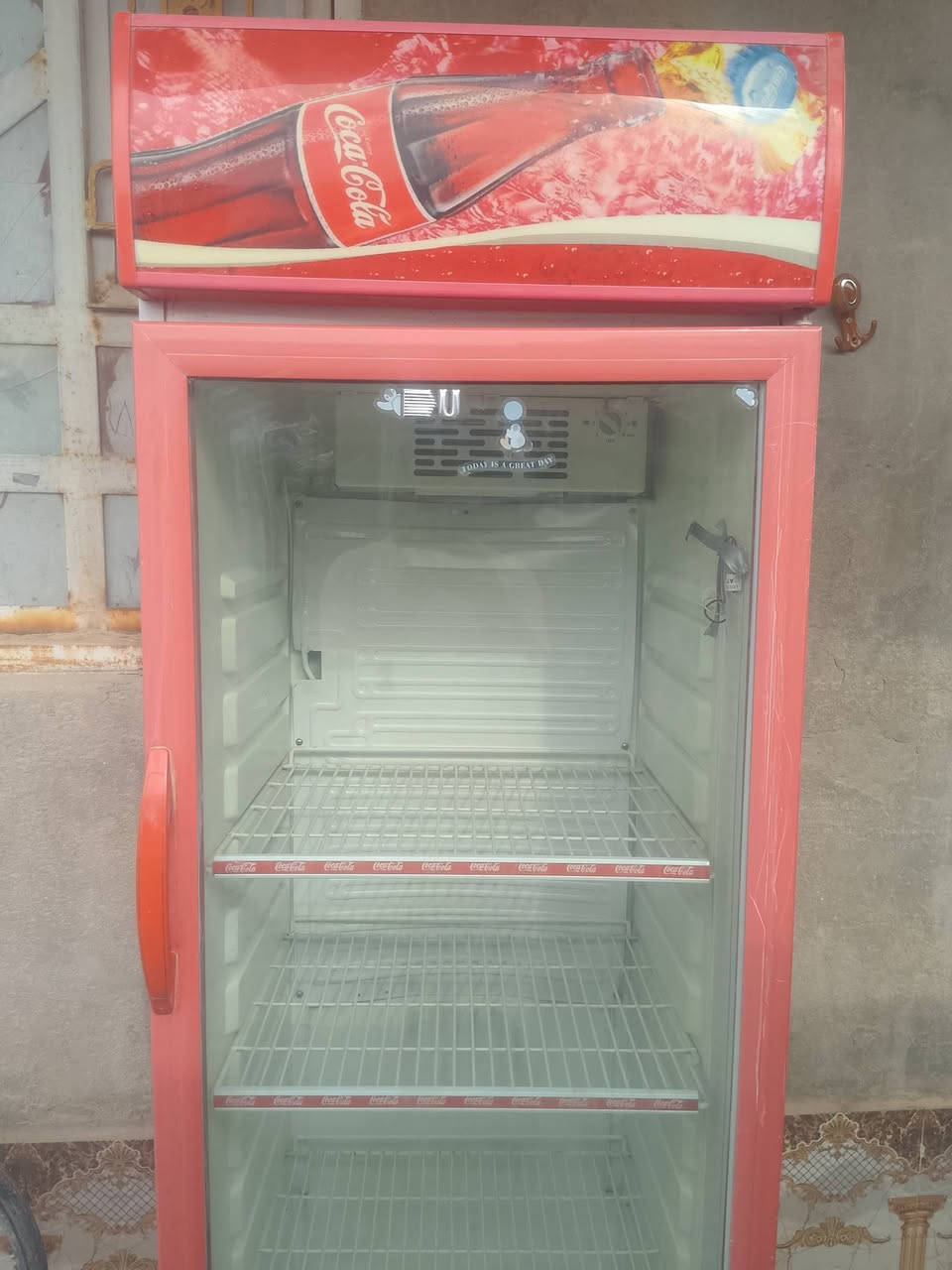 براد للبيع 
فول تبريد 
مستعمل 
اربع رفوف 
السعر.       225000


**إذا كنت صاحب هذا الإعلان وتريد حذفه لأي سبب، رجاءا أرسل رسالة إلى الدعم الفني**