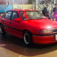 أوبل فيكترا • ١٩٩٠ • أربيل