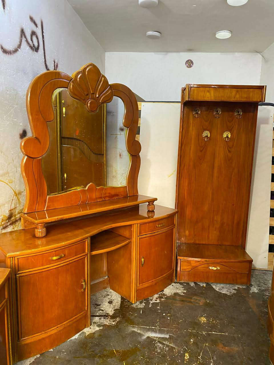 غرفه اخشاب عراقي صاج داخل وخارج مستخدم نظيفه كلش  
 السعر 700 قفل 
مع شد ونقل مجاني داخل بغداد


**إذا كنت صاحب هذا الإعلان وتريد حذفه لأي سبب، رجاءا أرسل رسالة إلى الدعم الفني**