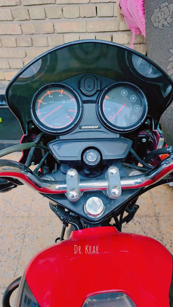 سلام عليكم للبيع بوكسر 2023
مرقم بغداد إنكليزي 
مكفولة عام ماشيه 25 ألف 
***********
