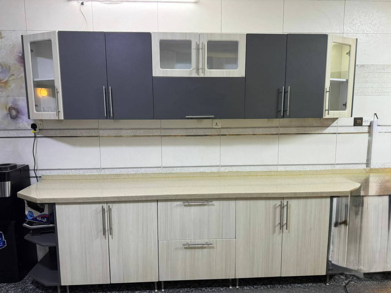 سلام عليكم اخوان ، كاونتر للبيع نظيف ، خالي من العيوب ، كوارتز طبيعي ،، للبيع حي الخضراء قرب جامع الشهيدين
***********
