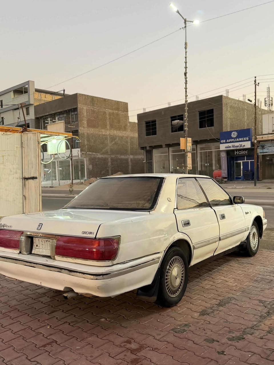 كراون تيوته موديل ١٩٩١ محرك وكير جدد حداديه زينه تخم تاير تبريد شغال مداور ثانيوم مالكه بسماوه ***********
