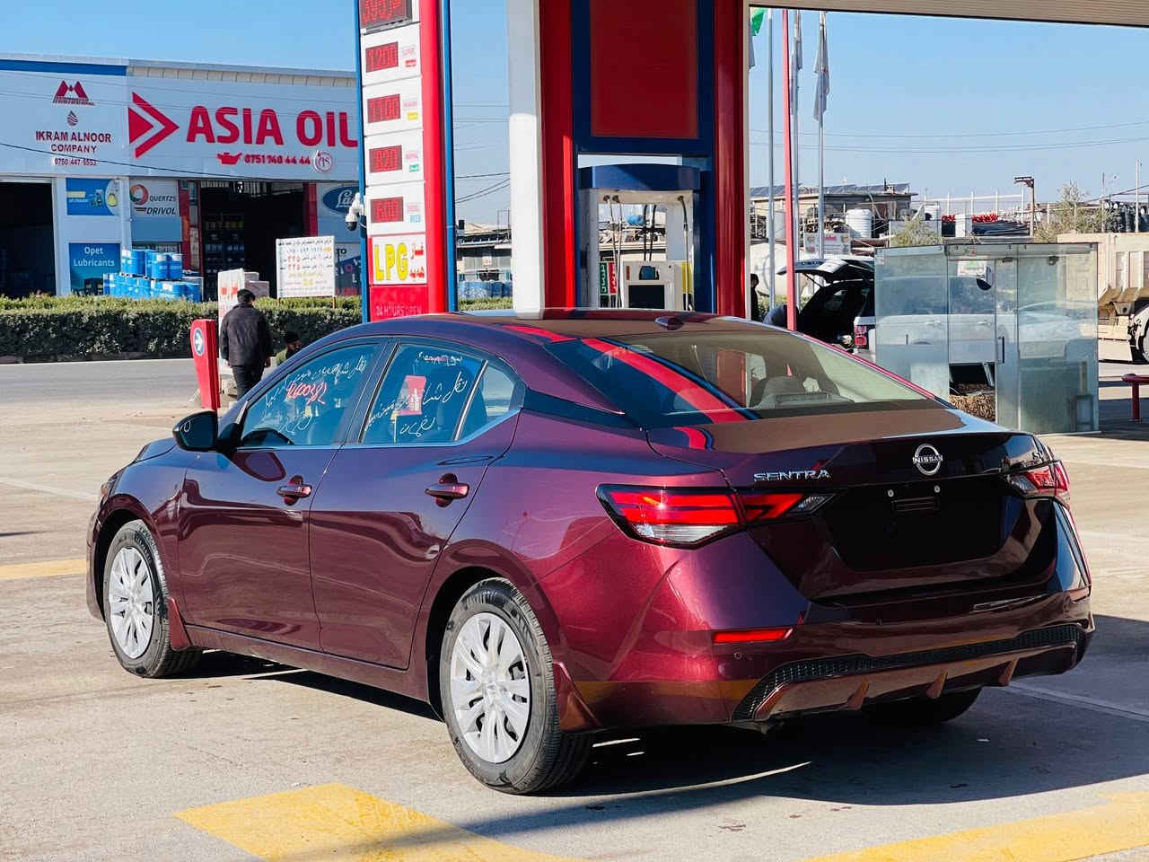 السلام علیکم 
-الماركة و الأسم :   نيسان سينترا 
-الموديل :  2024 
فئة :  SV
السعر :   132 ورقه و مجال 
-الضرر : حافه  بنيد صبغ ‏
المواصفات :-
بصمة 👍  
تشغيل عن بعد 👍
حساسات خلفية👍
رادار جانبي 
امامي 👍
شاشة ايباد👍
  كاميرا 📷
.تحكمات ستيرن 👍
تحديد سرعه 👍
بعد بيها هواي موصفات 

العنوان : اربيل
  للاستفسار الرجاء اتصال عالرقم 
   📞***********👍🏻
***********    . أربيل, العراق
