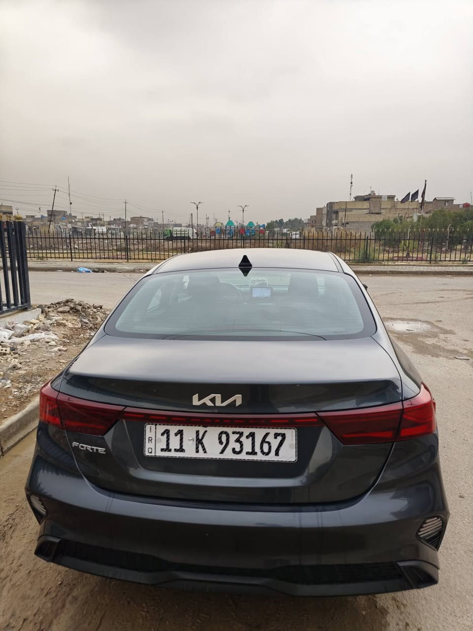 اسلام عليكم ‏
كيا فورتي 2024 وارد امريكي
ضرر واضح بالصور موجوده 
محرك كير كلشي كفاله 
 رقم (بغداد) جديد باسمي 
محرك 2000 Doch دوش
رادارات جانبيه تحديد النقطه العمياء 
رادار خلفي تنبيه عند الرجوع
رادار امامي
تحديد مسار/ سياقه ذاتيه 
اوتو بريك /توقف ذاتي عند الاقتراب 
اشاره بل مرايه 
شاشه كبيره 
فول تحكمات ستيرن 
3 انظمة قياده Sport/Normal/Smart
كروز مثبت سرعه 
ويل كب كروم 
حساس اطارات 
شاشة ضبط واعطال بل دشبول 
ماشية 14 الف
السعر (165) بيه مجال ان شاء الله 
 العنوان بغداد/حي  النصر
الرقم ***********
