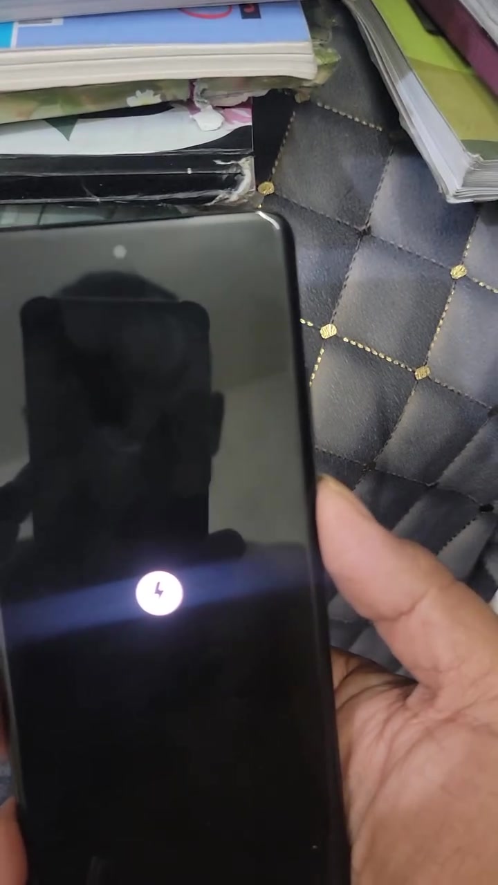 سلام عليكم كلكسي 21sالترا بشحن بس مايشتغل ماعرف سبب البيع سعره 150


**إذا كنت صاحب هذا الإعلان وتريد حذفه لأي سبب، رجاءا أرسل رسالة إلى الدعم الفني**