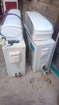 ثلاجة • للبيع • كلمن