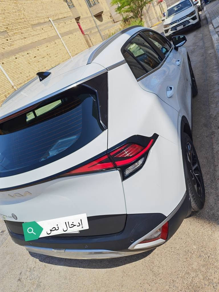 السلام عليكم 
كيا سبورتاج 2023 رقم اربيل السيارة مكفوله وجديده ماشيه 33 الف 
مواصفاتها محرك2000 ويل كب كروم وتشغيل عن بعد وحساسات وكامره وشاشه كبيره السيارة جديده ومابيها نقص
السعر 215 ورقه 
للاتصال *********** البصرة, العراق
