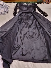 بدله • قاعات مناسبات • لبستها مرة