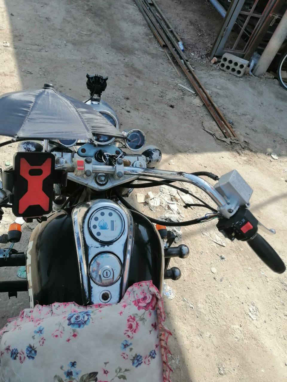 للبيع
السعر مليونين وستميه وبيه مجال 

مامتواجد على الفيس 

الرقم.     ***********
