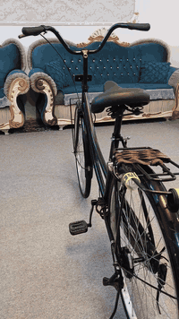 السلام عليكم بايسكل بناتي للبيع مكاني بغداد الزعفرانيه السعر 90 وبي مجال للطيبين تواصل خاص رقم ***********
