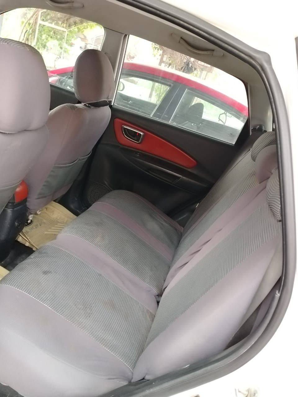 السلام عليكم هونداي توسان موديل 2010 رقم بغداد باسمي شخصيآ تحويل مباشر مكينه 4 سلندر تخم تاير ويل كب مكينه كير صدر تبريد ثلج تدفئه السيارة مال جناي بيهه خشم البنيد وطخه زغيرة باب الخلفي مال جنطه للبيع فقط السعر 125 مكاني بغداد وهذا *********** ابو احمد
