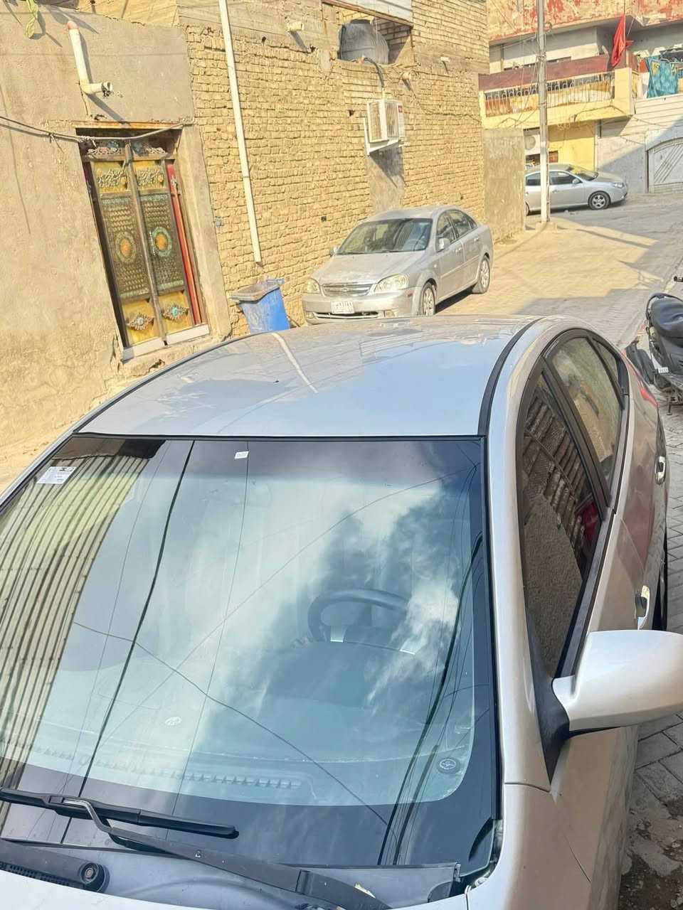 سلام عليكم من رخصت الادمن
النترا 2011 افانتي 
سياره دخول جديد 
تاخذ وكاله وسنويه اصل رقم دهوك 
46 وبيها مجال بسيط سياره جديده ع ايدي كصتها جنطه 
الاستفسار ***********
