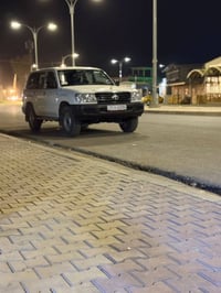 لاندكروزر ٢٠٠١ • غاز ١٠٠لتر • ديالى