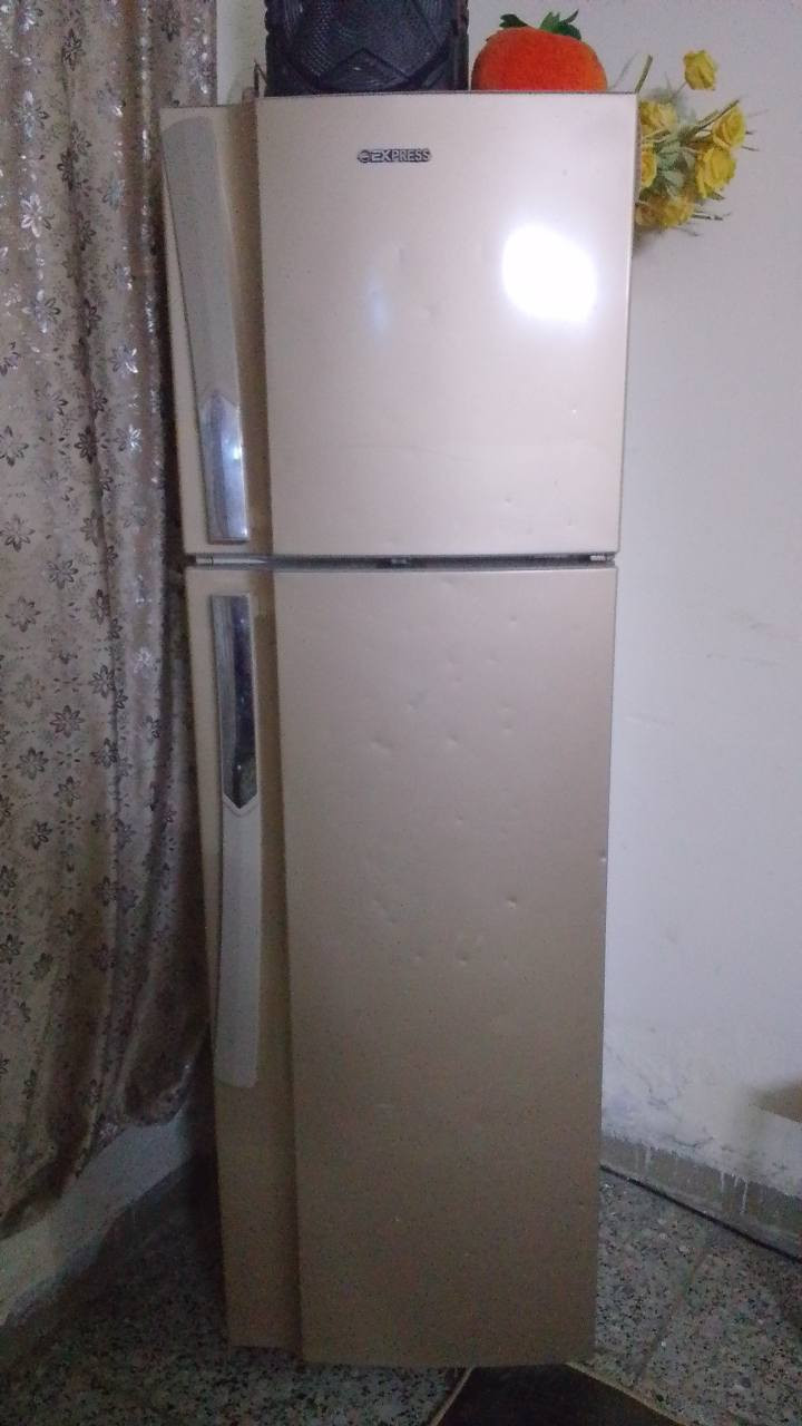 طباعه شغاله ونضيفه سعرها 100 وبيها مجال
ثلاجه بلاديه نضيفه وشغاله سعرها 125 وبيها مجال


**إذا كنت صاحب هذا الإعلان وتريد حذفه لأي سبب، رجاءا أرسل رسالة إلى الدعم الفني**