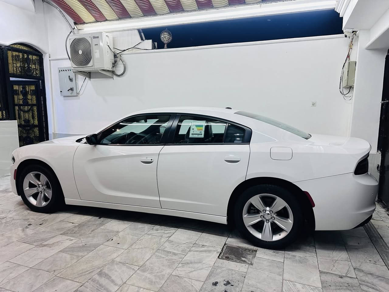 دوج جارجر موديل2023 أصل رقم بغداد بسمي السيارة وارد خليجي ومعروف مواصفات الخليجي سيارة استخدام شخصي استيراد الكويت سيارة جديدة بمعنى الكلمة مكفوله كفالة عامة الاستفسار اتصال على هذا الرقم)(*********** ) $ السعر (288 )
