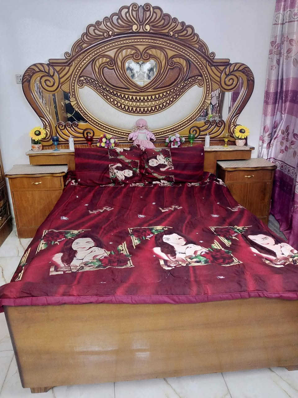 غرفة اخشاب عراقي مسگم قوي
الضهر شد براغي ٦ ابواب كبيرة مع ملحق دواخل 
سعر ٧٠٠ وبيها مجال بسيط
للاستفسار 
واتساب او ماسنجر 
***********
