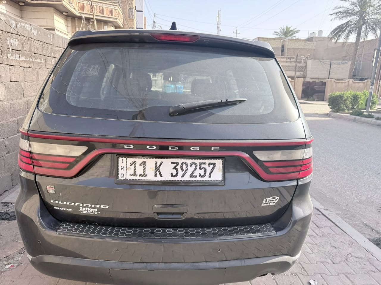 اللهم صل على محمد وال محمد 
البيع دورنكو 14 وارد أمريكي حدث جملغ وبنيد 
رقم بغداد تخم تاير حدادة جديده تبريد شغال 
محرك مكفول السياره جهّزه من كلشي 
رقم ***********
سعر 180 بيه مجال
