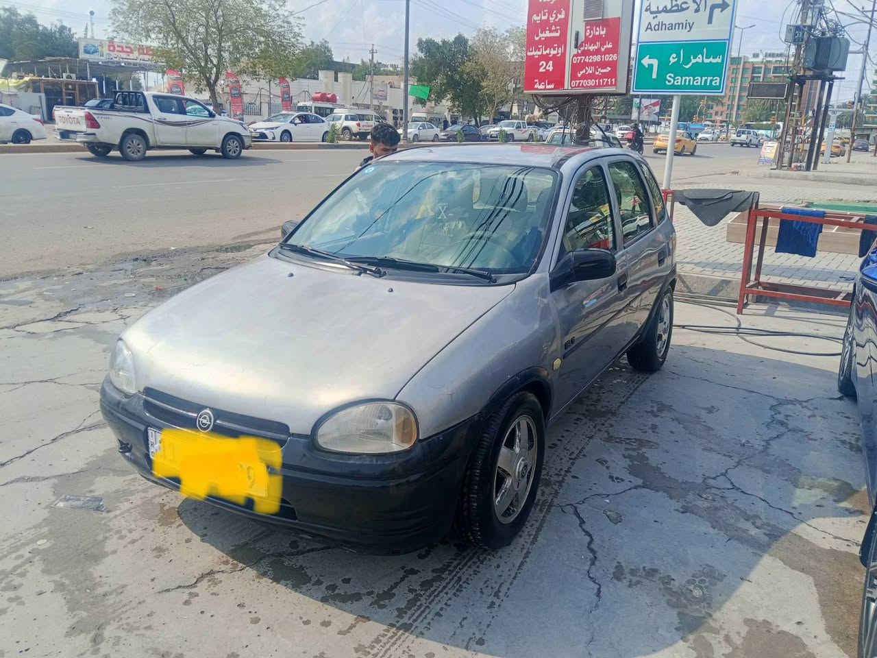 سيارة اوبل فيتا بلادي موديل 1996
كير ومحرك بلادي 
تخم تايرات جديد 
كهربائيات شغالة 
 كير اوتماتيك 
محرك 1800 صوته ناعم 
رقم الماني مسطرة الجديد 
سنوية جديدة ما ساقطه 
شرط تحويل ثاني يوم ما تتاخر 
اطلع بيه اتراي للبصرة شرط
أي ضربه ما بيه 
مجرد شخطات بسيطة بيه 
ما مصبوغه قطرة صبغ 
دواخل نظيفة 
شرط ماكو بيه خياس نهائيا 
مكان السيارة بغداد الحرية بغداد بستان الجلبي 
رقم الهاتف ***********
سعر السيارة  ( 38  ) ورقة وبيها مجال بسيط حك جيتكم .
