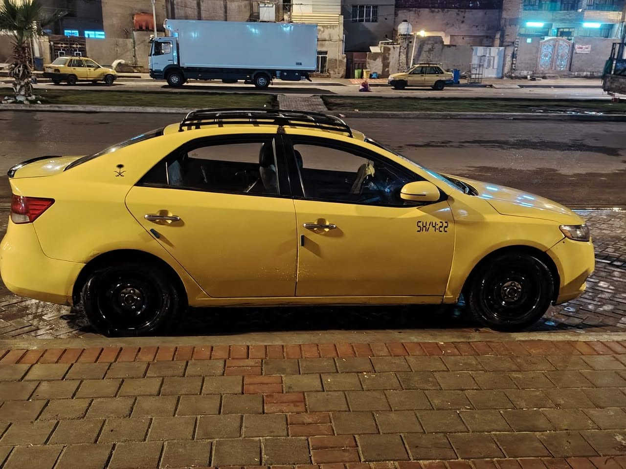 لبيع مدينة الصدر شارع لفلاح قريب الملجأ لسعر ٧٥مديل ١١ فورتي جي دي اي كبل لشارع ***********
