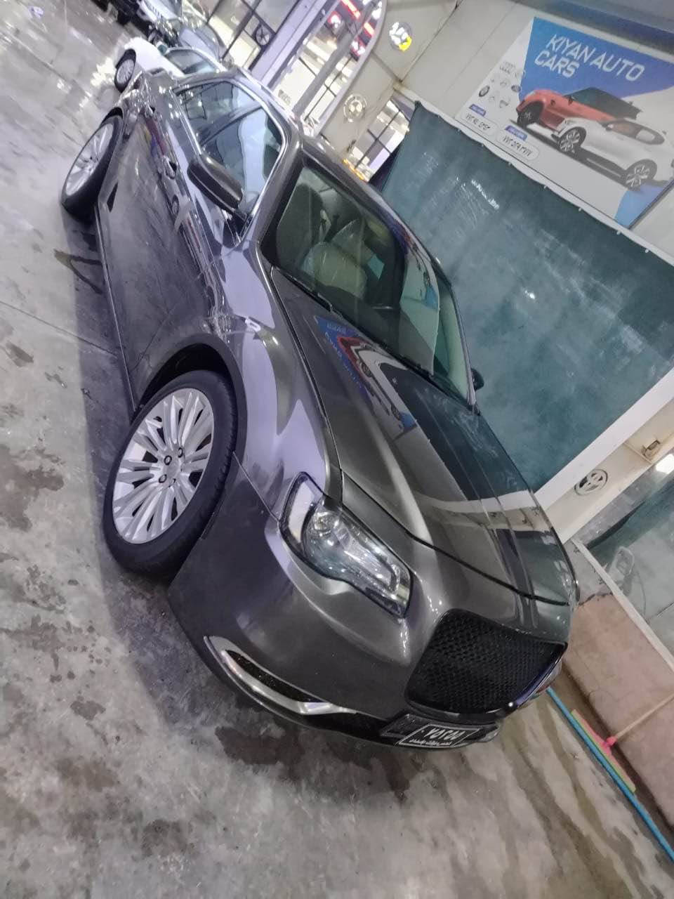 ئۆبامە ٢٠١٦
تۆرینگ 
فوول مواسەفاتە
سیارەکە زۆر جوانە
مووس بڕاوە بە شەرت
٣ پارچەی بۆیاخە هی ئەمریکا دەعمی نییە
کۆدی ئاسایشی بۆ کراوە
دیناری مەسرەفی نییە
***********
١١٧ وەرەقەو مەجال السليمانية, العراق
