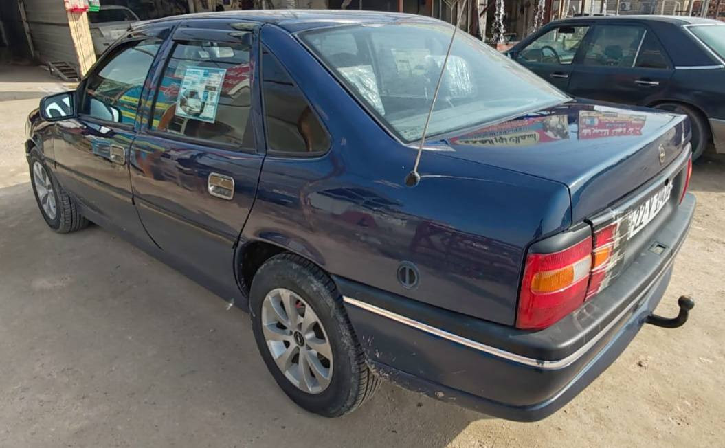 السلام عليكم ورحمة الله 
اوبل فيكترا موديل 94 
مكينه 2000 
مكفوله من الضربة 
مصبوغه جمالية 
تخم تأثير جديد ويل كب داينمو وباتري جديد 
كهربائيات كله شغال 
مشط ستيرن وحدادية جديدة سياره كامله من كل نقص 
رقم انكليزي بإسمي ، سنوية لل2030 
مكانها كربلاء 
السعر 48 وبيها مجال قليل حك الجيه 
ترتيها للعمره 
ماعرفت ارد ع التعليقات للاستفسار الاتصال 
***********
***********
